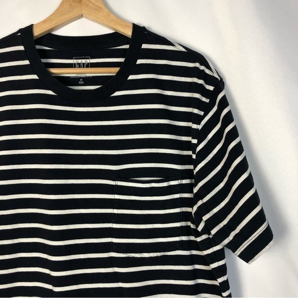 Gap Standard T Navy Blue & White Crewneck Short Sleeve T-Shirt M - Picture 3 of 3